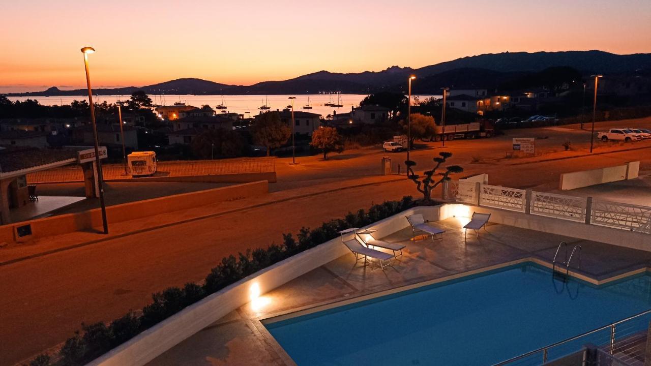 Welcomely - White Terrace - Condominio Acqualife Cannigione Exteriér fotografie