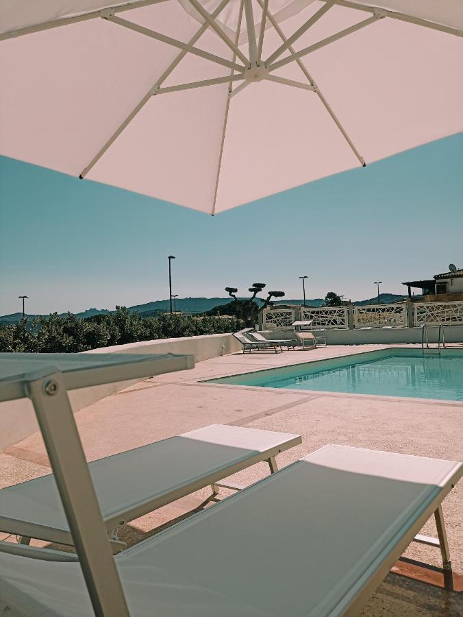 Welcomely - White Terrace - Condominio Acqualife Cannigione Exteriér fotografie